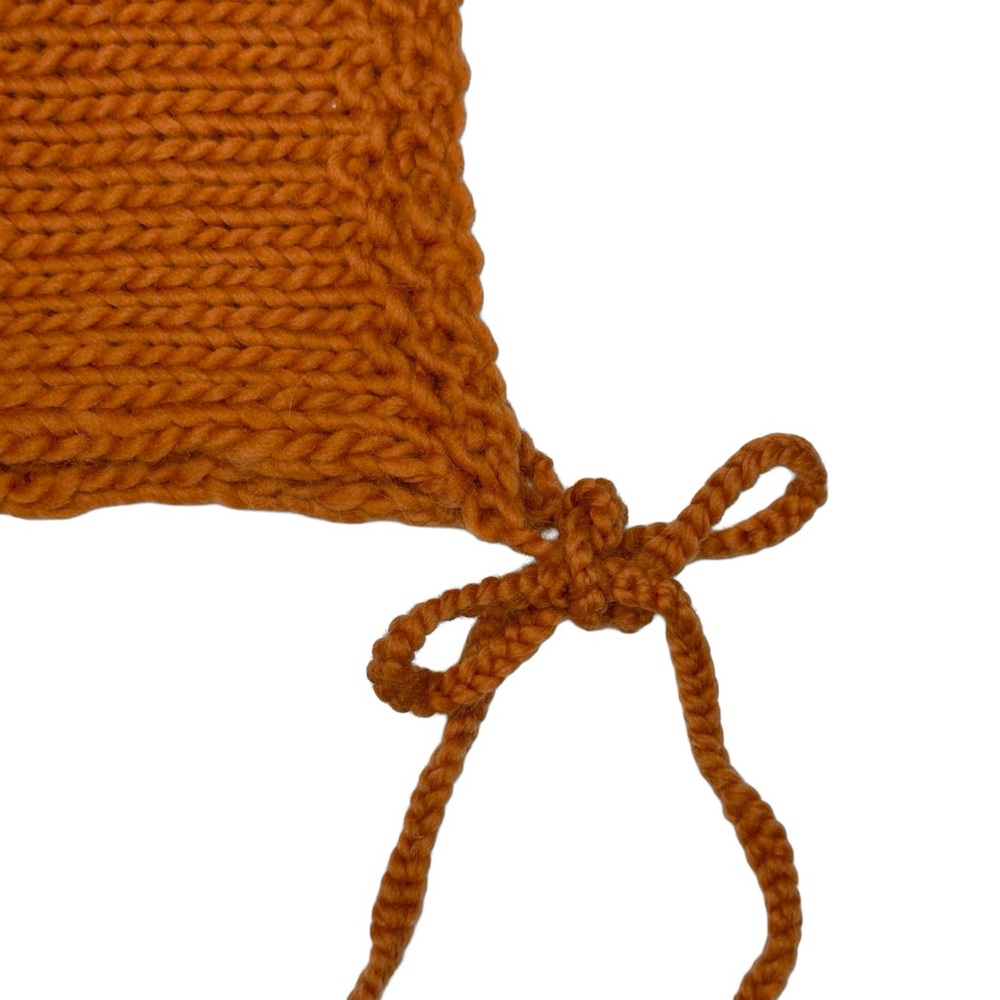 Small‎ Shop Bonnet - Picture 2 of 4